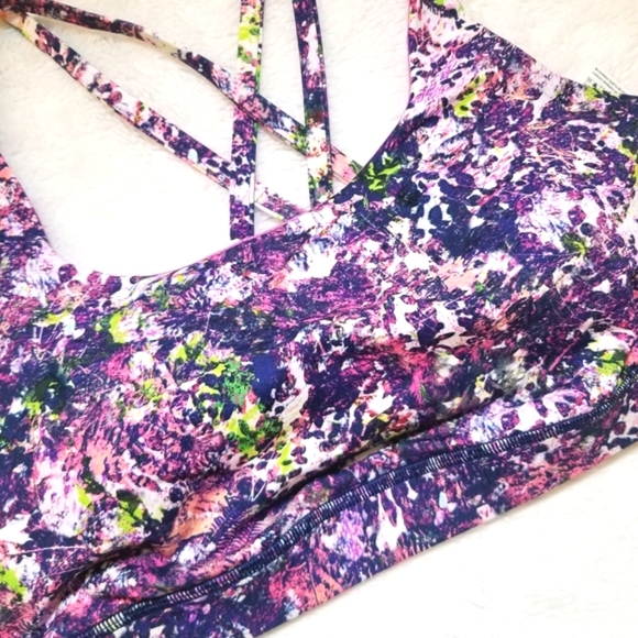 Lululemon Energy Sports Bra Seawheeze Multi Print Strappy Athleisure Yoga NWT - Picture 5 of 12
